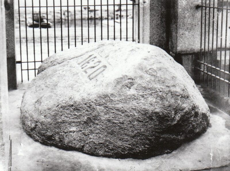 Pilgrim Hall - Plymouth Rock after 1880
